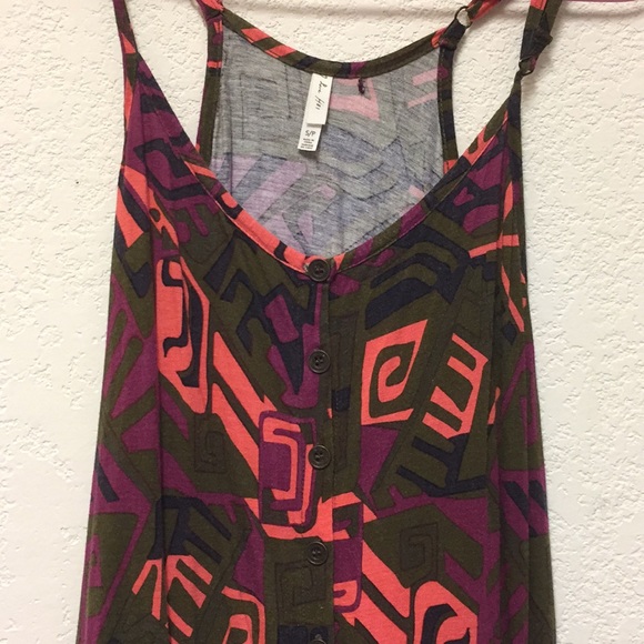 Small patterned romper - Picture 2 of 3